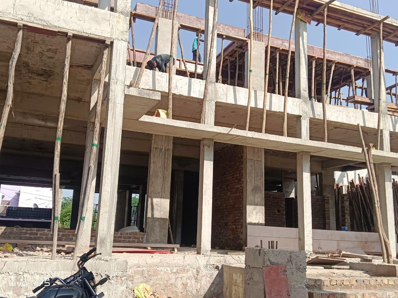 Safe Construction Site with Professional Workers in Rajasthan